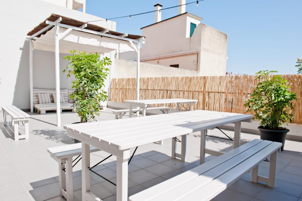 Appartamento Garden Patio 1B - 1 Bdr With Terrace Lisbona Esterno foto